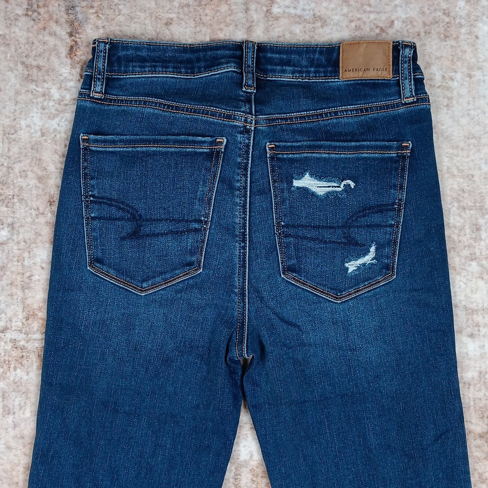 American Eagle Super High Rise Flare Distressed Jeans Size 2 - Picture 5 of 8
